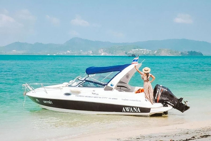 Private VIP Speed Boat Charter Max 3 Persons